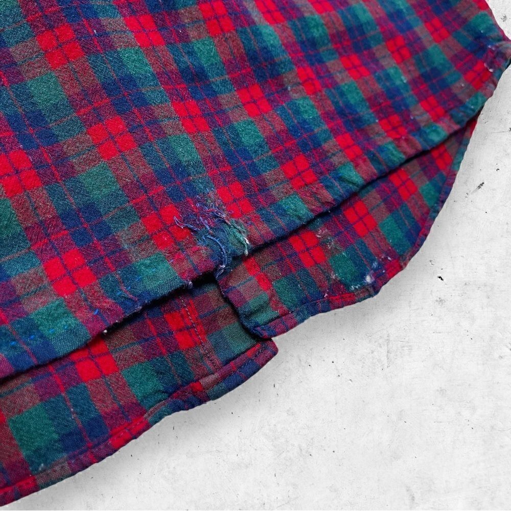 Vtg 90s Pendleton Fireside Wool Flannel Shirt, Plaid, USA Made, Red Green, M L - Picture 6 of 6